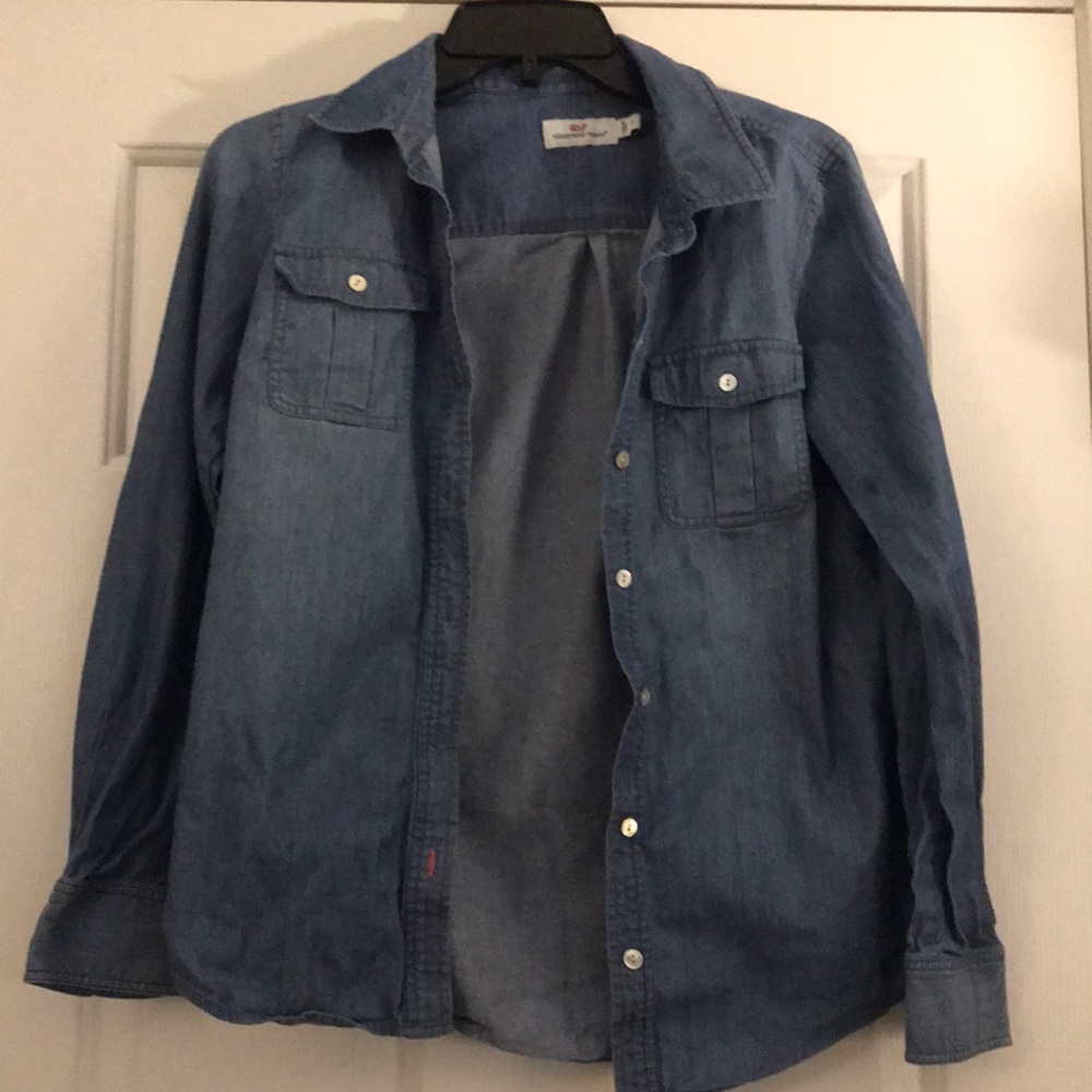 vineyard vines denim button up shirt